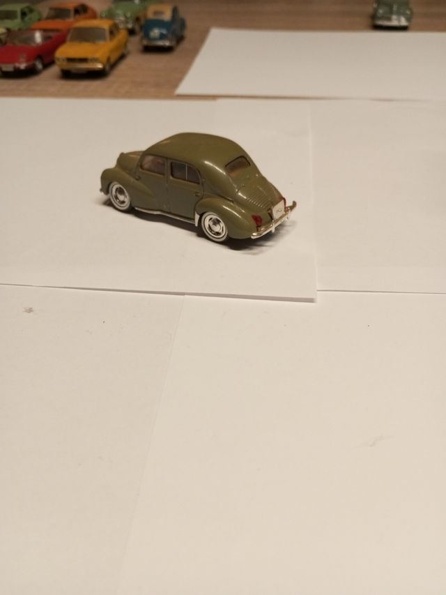 Auto da collezione Renault 4cv