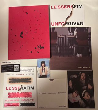 Le Sserafim “Unforgiven” vers. Bloody Rose con pc