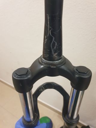 HORQUILLA MANITOU CIRCUS 100 mm (algo negociable)