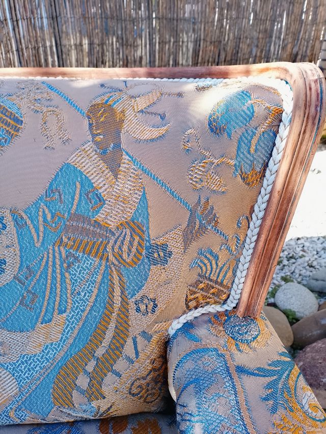 Sillón restaurado artesanal