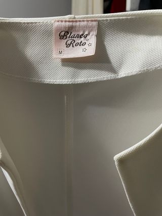 Chaqueta de niña bkanco roto torera 