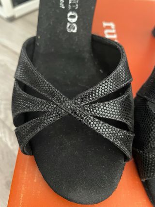Zapatos de baile latino 