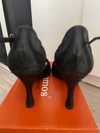 Zapatos de baile latino 