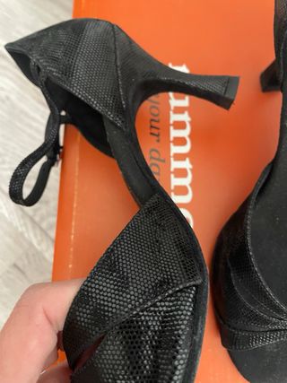 Zapatos de baile latino 