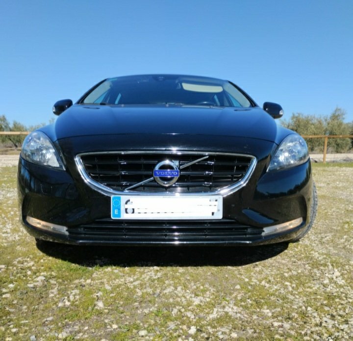 Volvo V40 2014 - foto 1