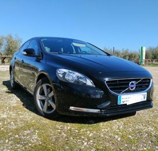 Volvo V40 2014