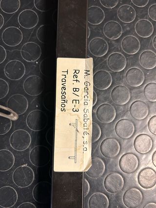 Patas para cama adaptables a distintas medidas