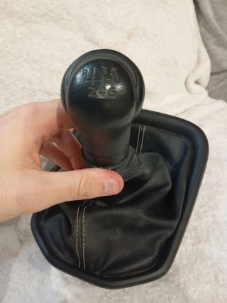 Pomo cambio Toyota Hilux mk1