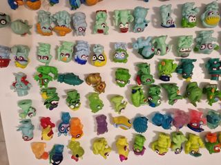 GRAN LOTE 280 FIGURA MUÑECO GOMA ZOMLINGS