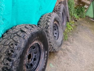 Ruedas 35x12.5R15 y llantas 