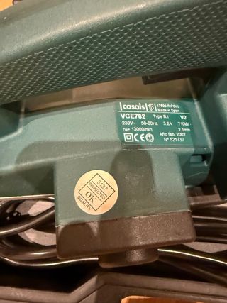 CEPILLO  ELÉCTRICO DE CARPINTERÍA