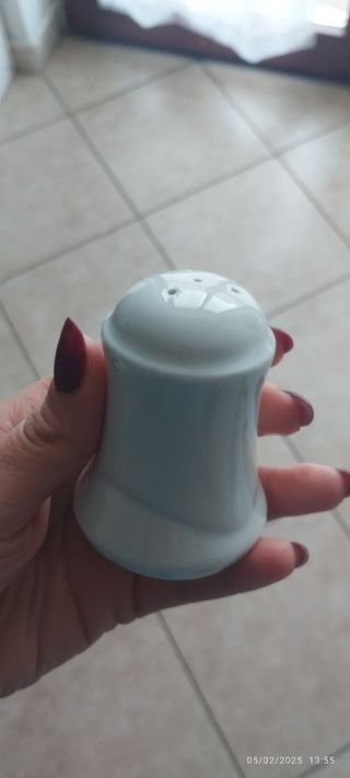 Saliera e pepiera 