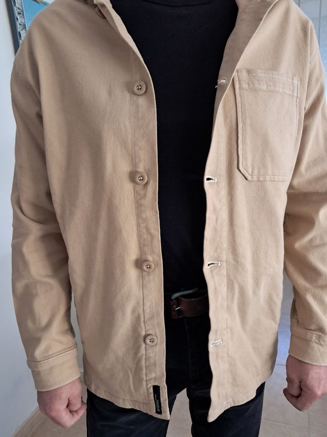 SOBRECAMISA HOMBRE NUEVA 