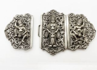 Hebilla de plata antigua. 1880