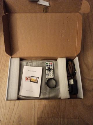 Digital photo frame
