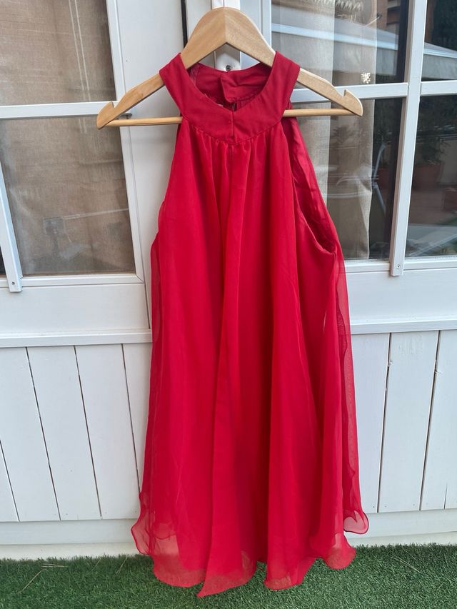 Vestido rojo vaporoso