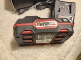 Batería X20V 2Ah más cargador Parkside 