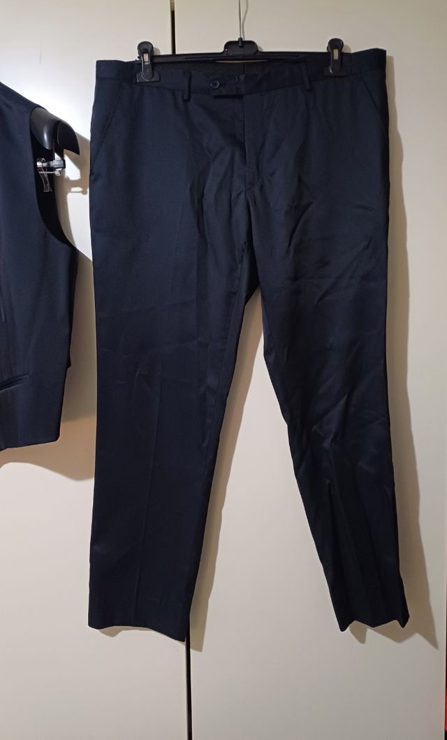 Abito elegante uomo blu Barbuti