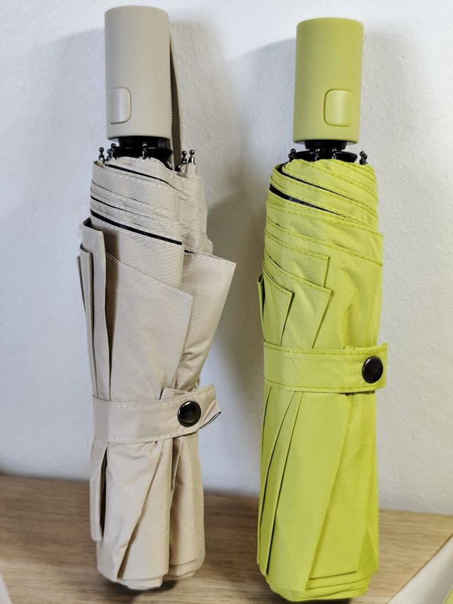 Paraguas automático y set de pelo