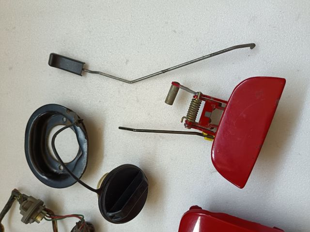 LOTTO DI RICAMBI ORIGINALI PER SONDE FORD