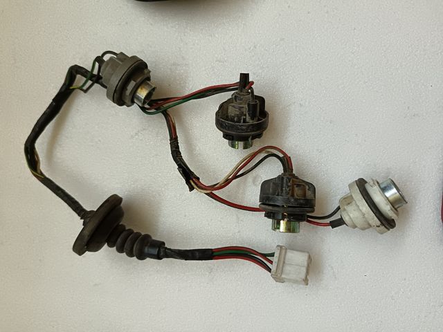 LOTTO DI RICAMBI ORIGINALI PER SONDE FORD