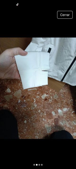 Chaqueta reebok blanca speed wick