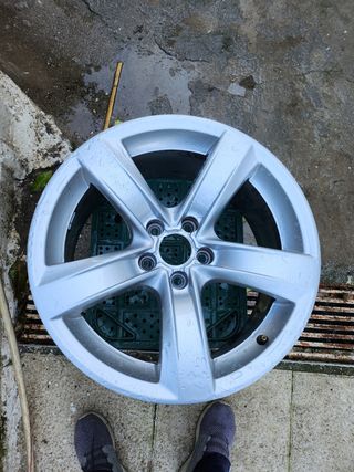 Llantas 18 Audi originales