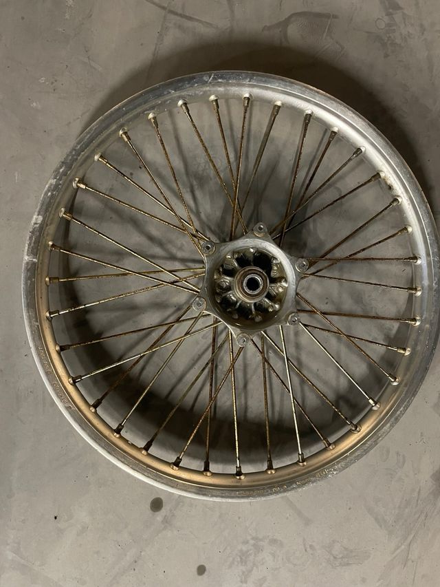 Roda da frente KTM 125/250/300/360/380/500