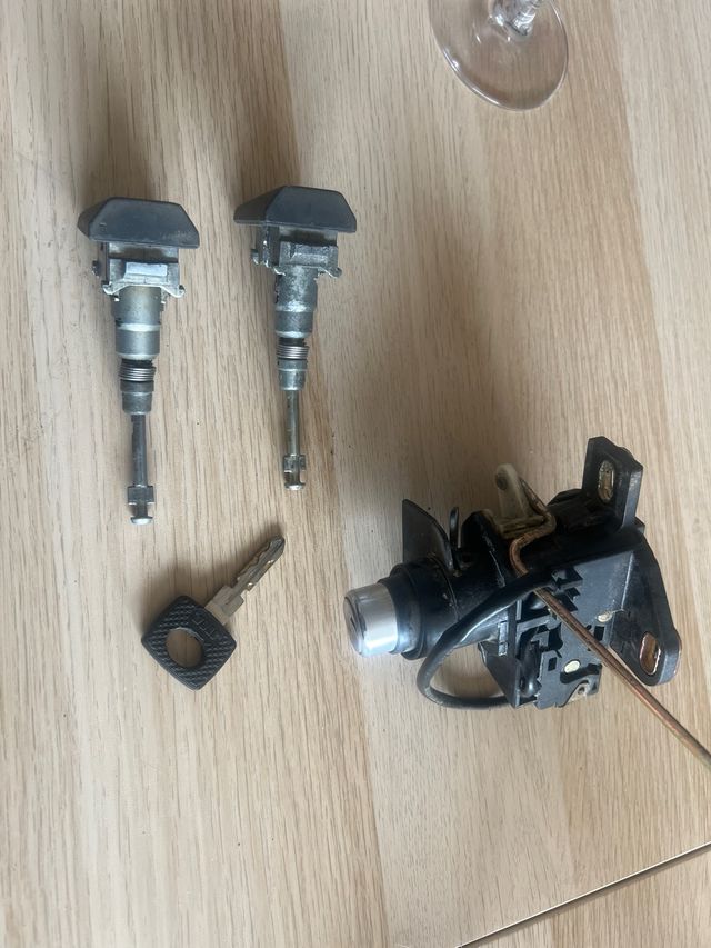 Mercedes W124 juego de bombines . 