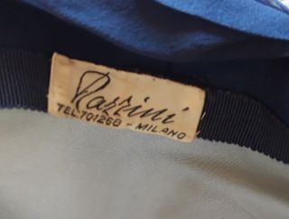 Cappello in raso con foulard, anni 40
