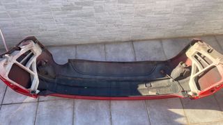 Paragolpe trasero ford focus 