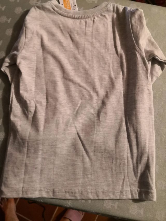 Maglietta maniche lunghe 4-5 anni