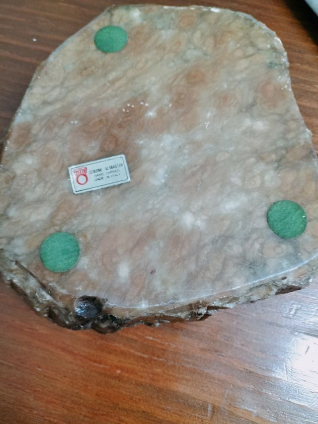 Cinzeiro em alabastro