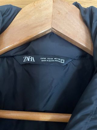 Chaleco NUEVO plumas hombre negro zara