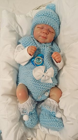 Bebe reborn muñeca realista