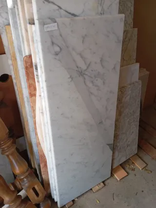 Mármoles gris y blanco parte 5