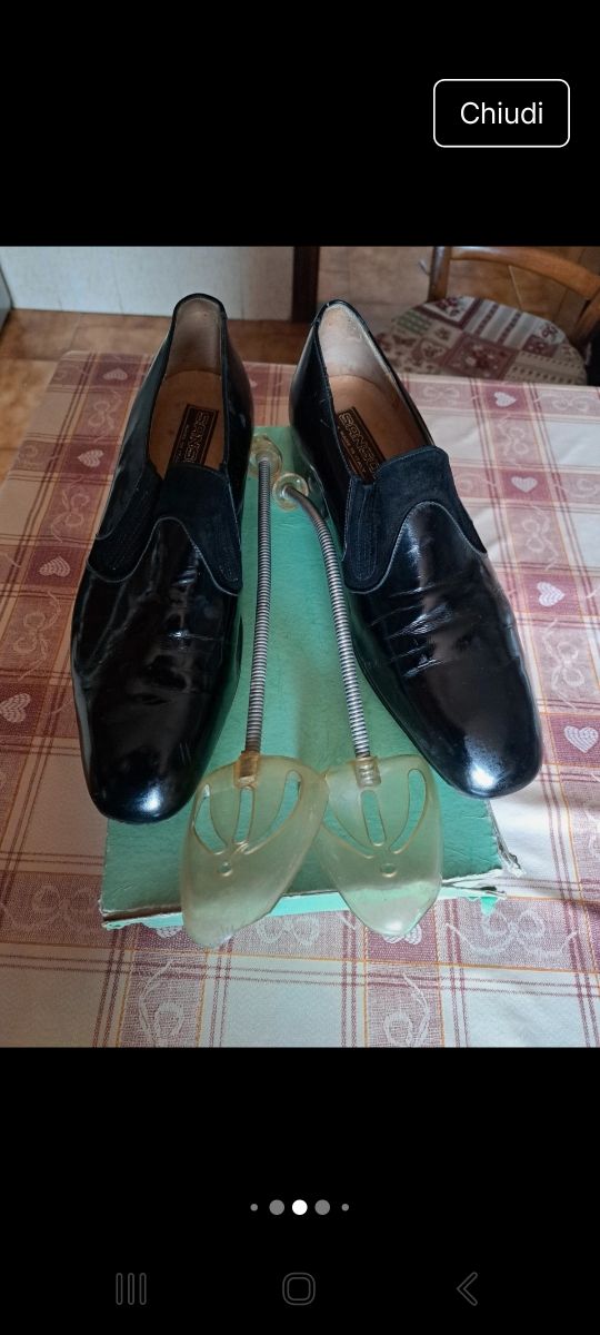 Scarpe uomo eleganti.  Vintage