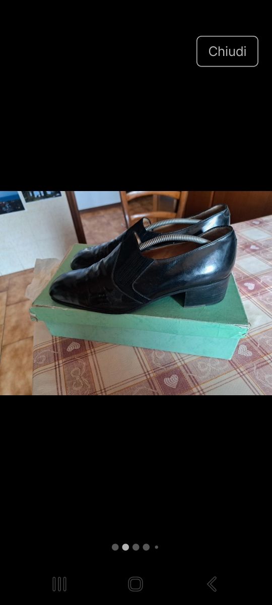 Scarpe uomo eleganti.  Vintage
