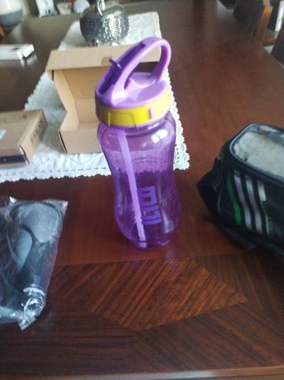 Pedales, manillas, bolsa bici y botella