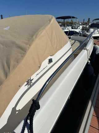 Barco CAP CAMARAT 755 wa