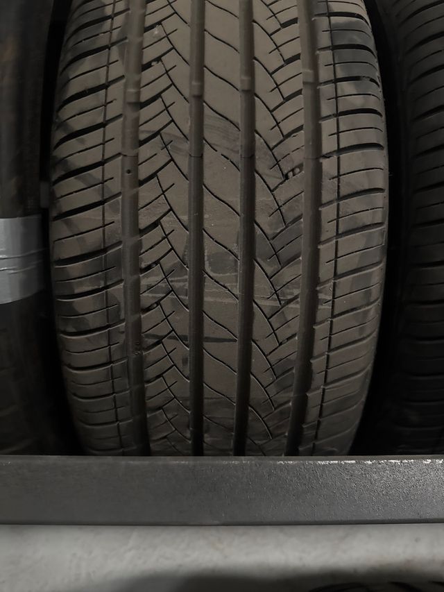 215/40r18