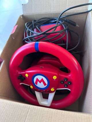 Volante y pedales mario kart. nintendo switch. 
