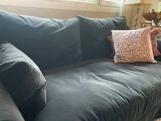 Sofa terciopelo negro PERFECTO IMPECABLE
