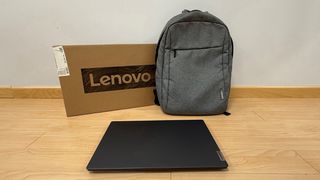 Lenovo ideapad 5 intel I5 8GB Ram 500GB SSD