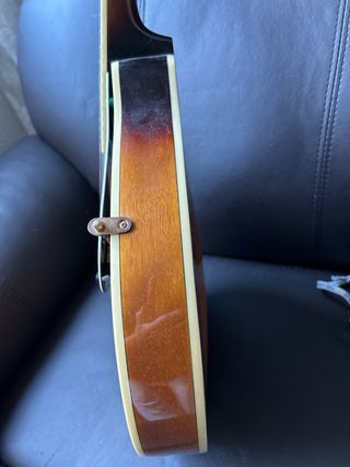 Mandolina  Model -MM-30F/AS Serial: 08081175