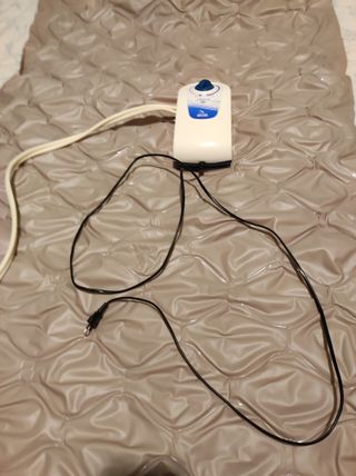 Colchón antiescaras con compresor