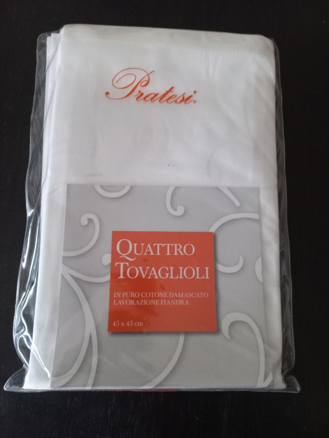 Due tovagliette americane e 4 tovaglioli