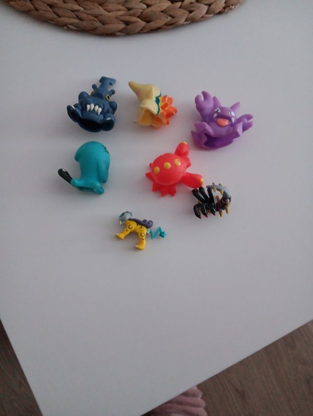 Muñecos pokemon
