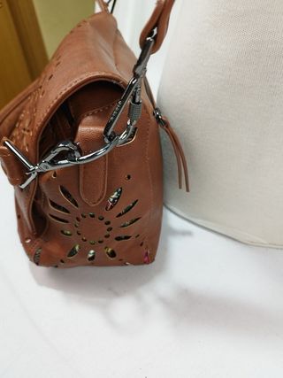 Bolso desigual marrón 🟤