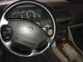 Renault Safrane 1994